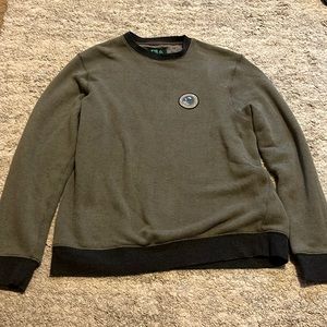 Men’s sweatshirt green and black tree brand supply